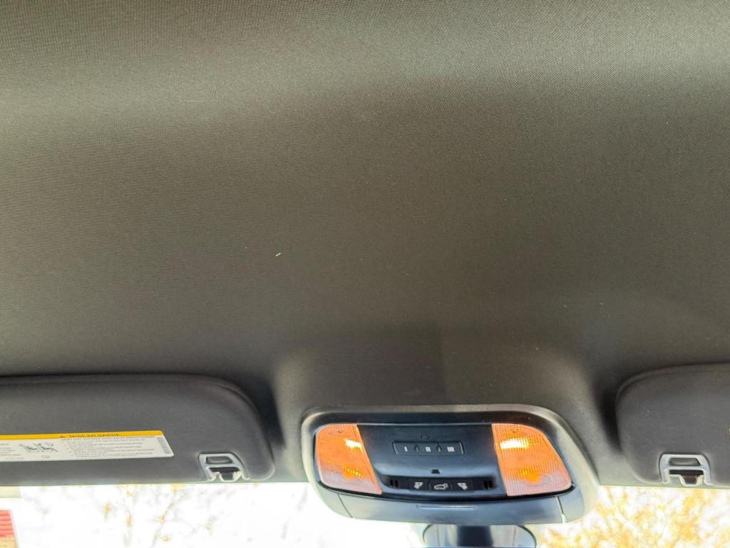 Dodge Durango Vehicle Full-screen Gallery Image 11