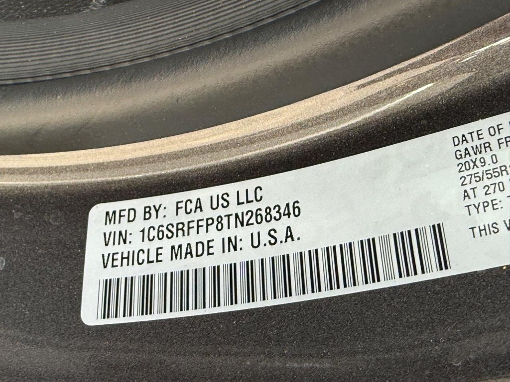 Ram 1500 Vehicle Full-screen Gallery Image 16