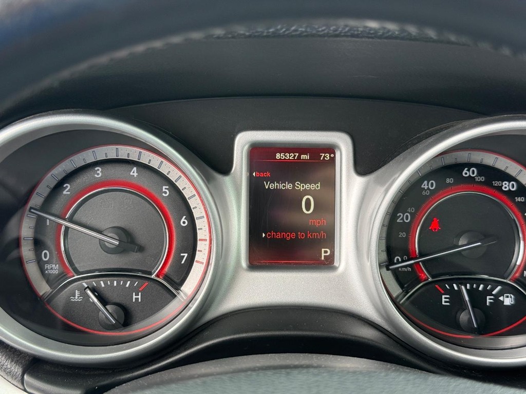 Dodge Journey Vehicle Full-screen Gallery Image 18