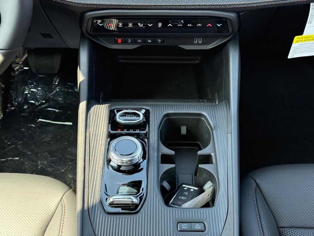 Jeep Cherokee Vehicle Full-screen Gallery Image 10