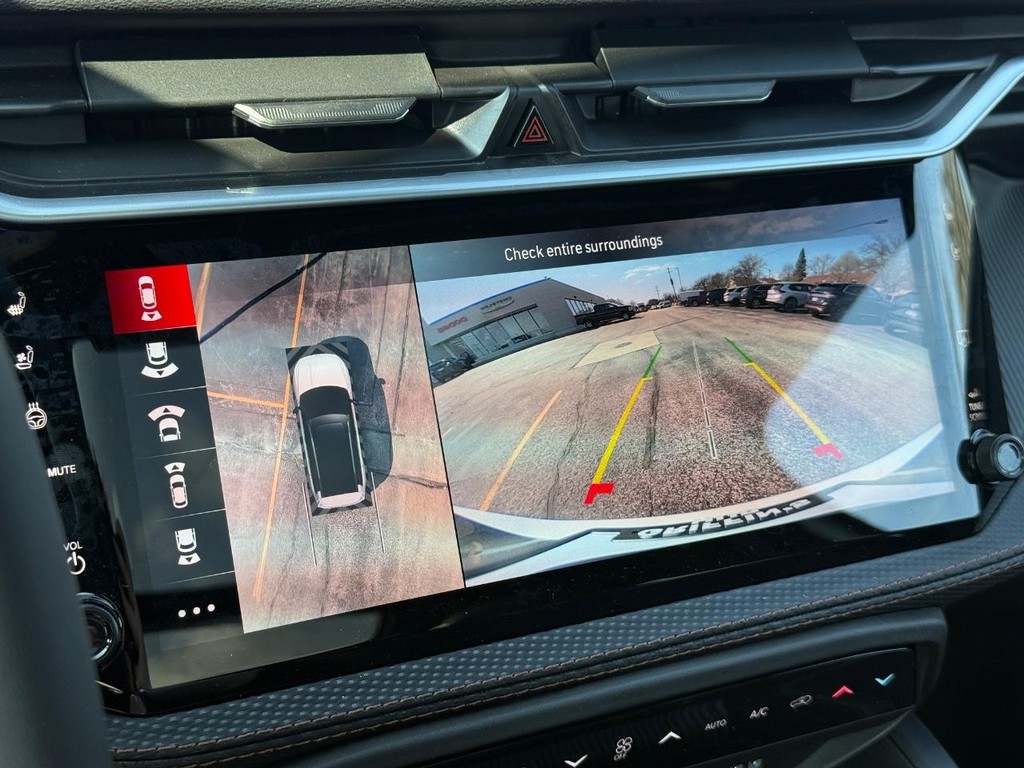 Jeep Cherokee Vehicle Full-screen Gallery Image 18