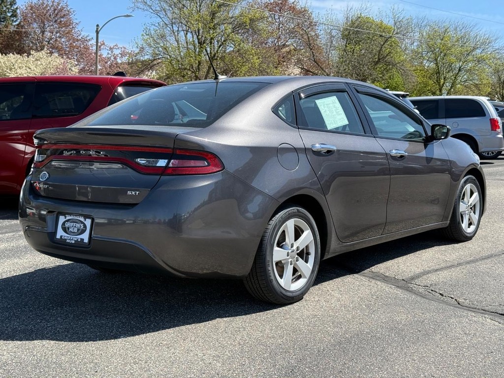 Dodge Dart Vehicle Full-screen Gallery Image 04