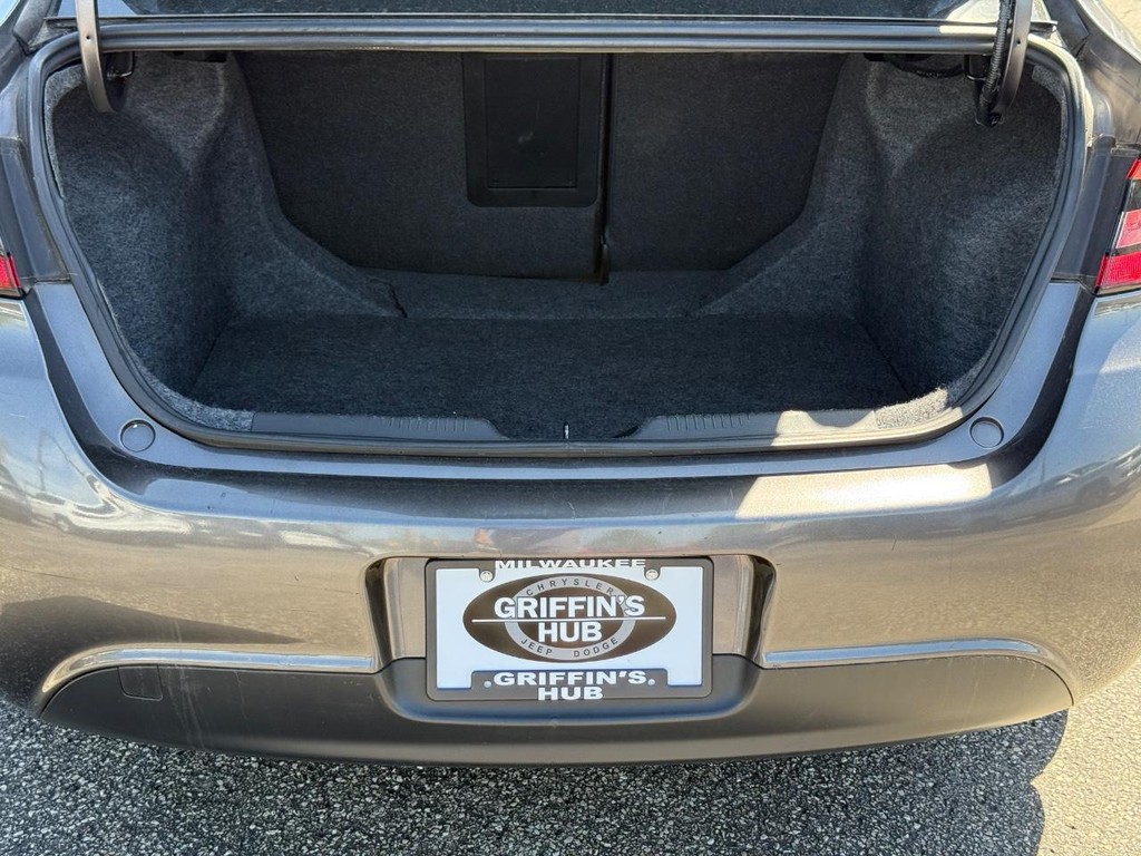 Dodge Dart Vehicle Full-screen Gallery Image 07