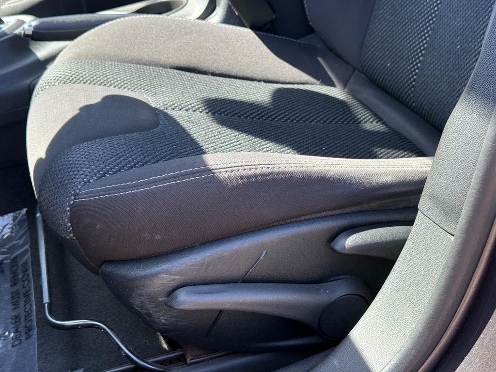 Dodge Dart Vehicle Full-screen Gallery Image 22