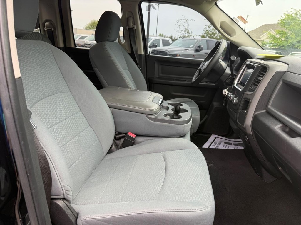 Ram 1500 Vehicle Full-screen Gallery Image 06