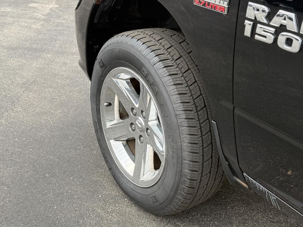 Ram 1500 Vehicle Full-screen Gallery Image 13