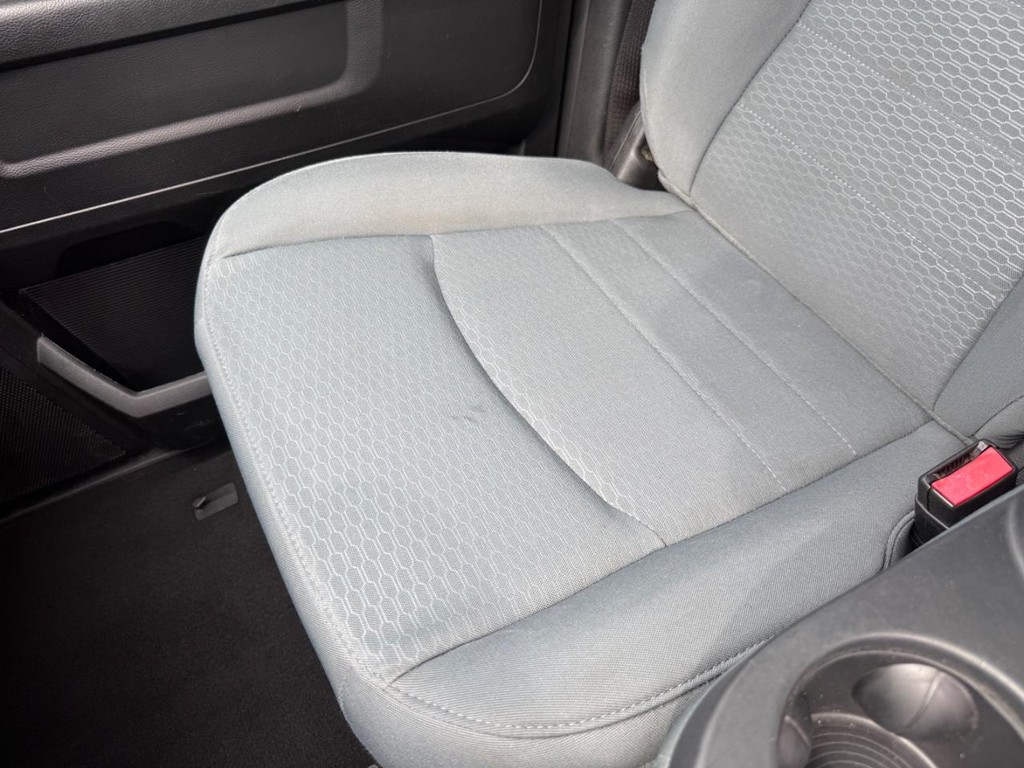 Ram 1500 Vehicle Full-screen Gallery Image 18