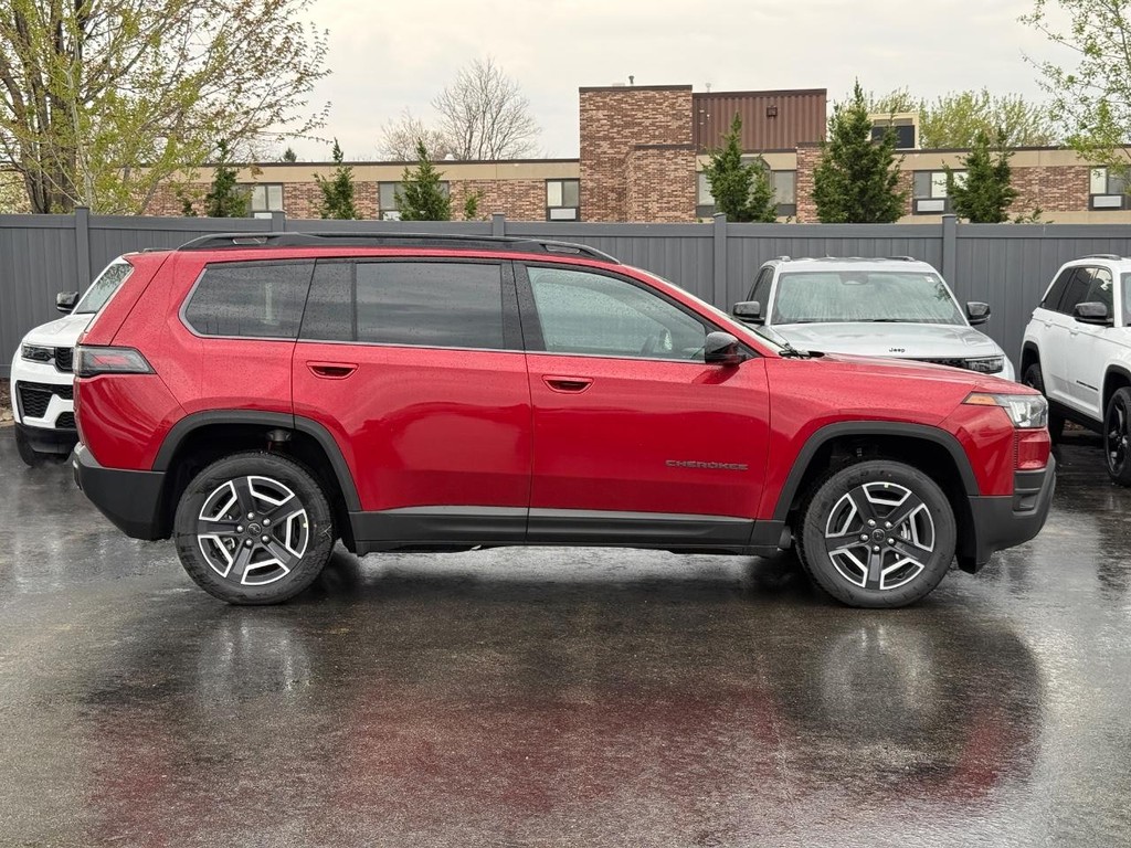 Jeep Cherokee Vehicle Full-screen Gallery Image 02