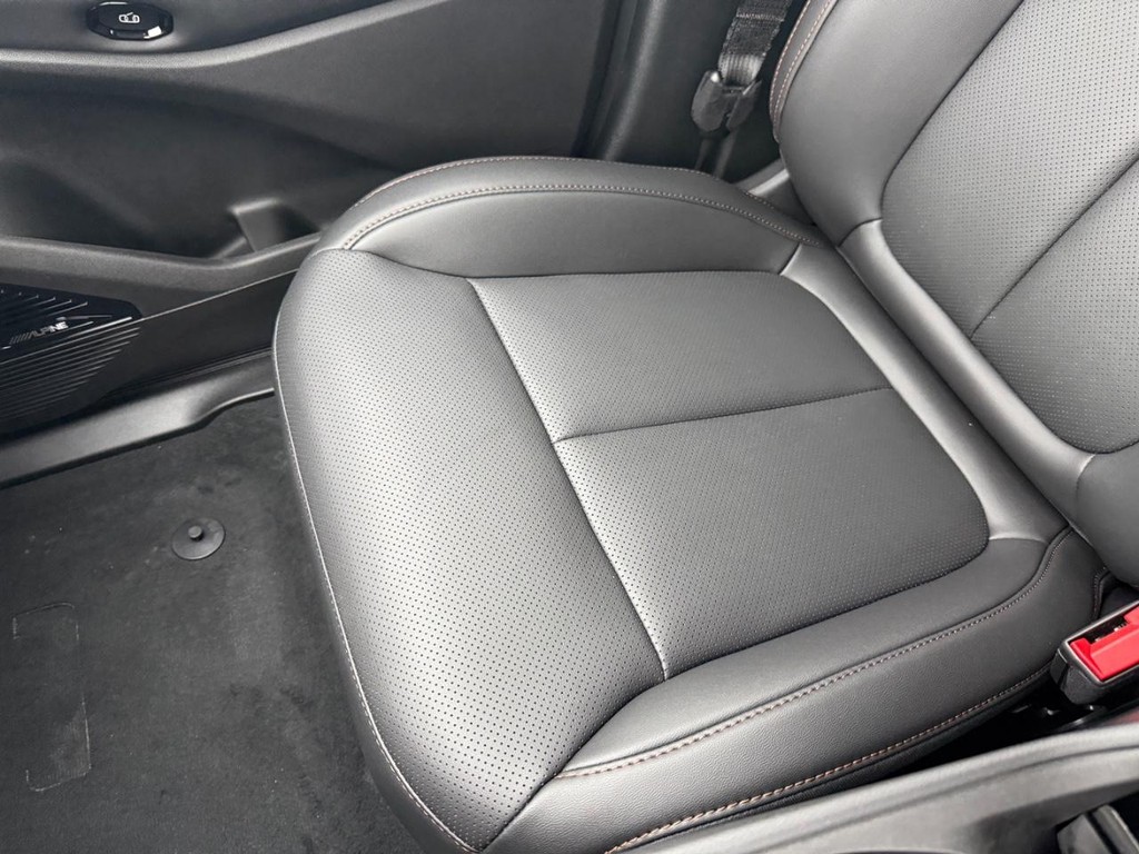 Jeep Cherokee Vehicle Full-screen Gallery Image 18