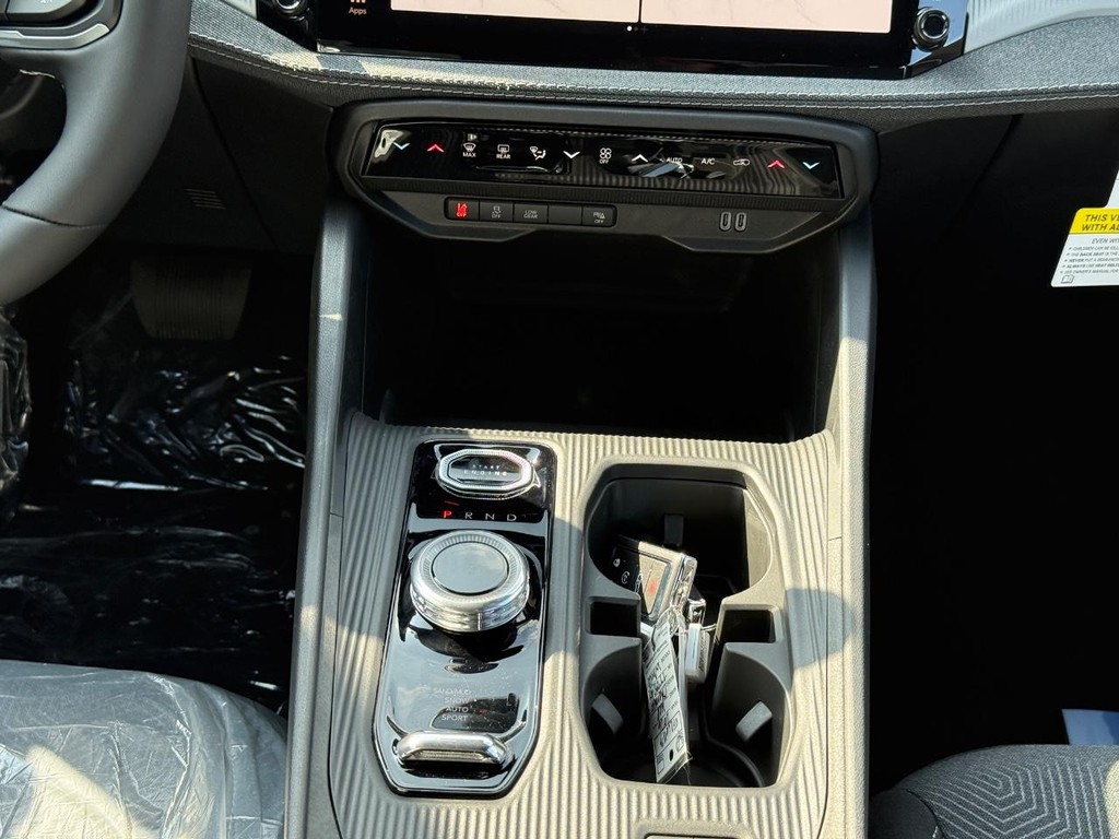 Jeep Cherokee Vehicle Full-screen Gallery Image 10