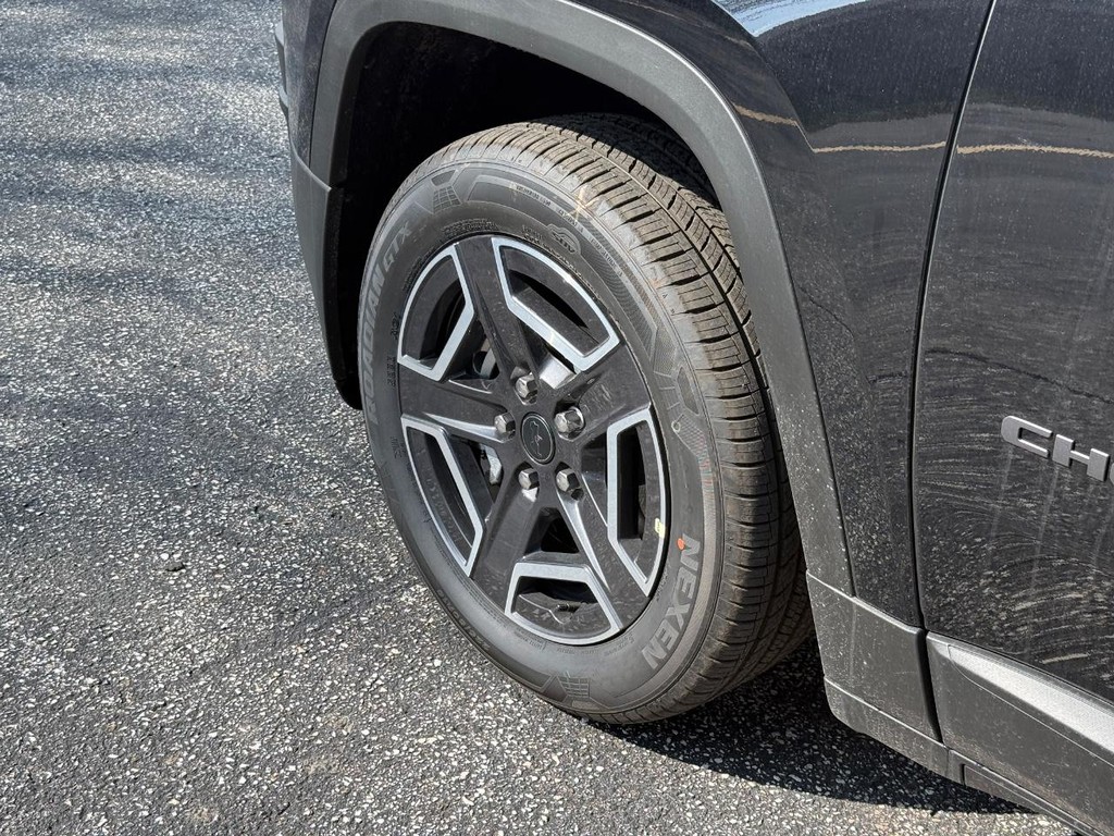 Jeep Cherokee Vehicle Full-screen Gallery Image 14
