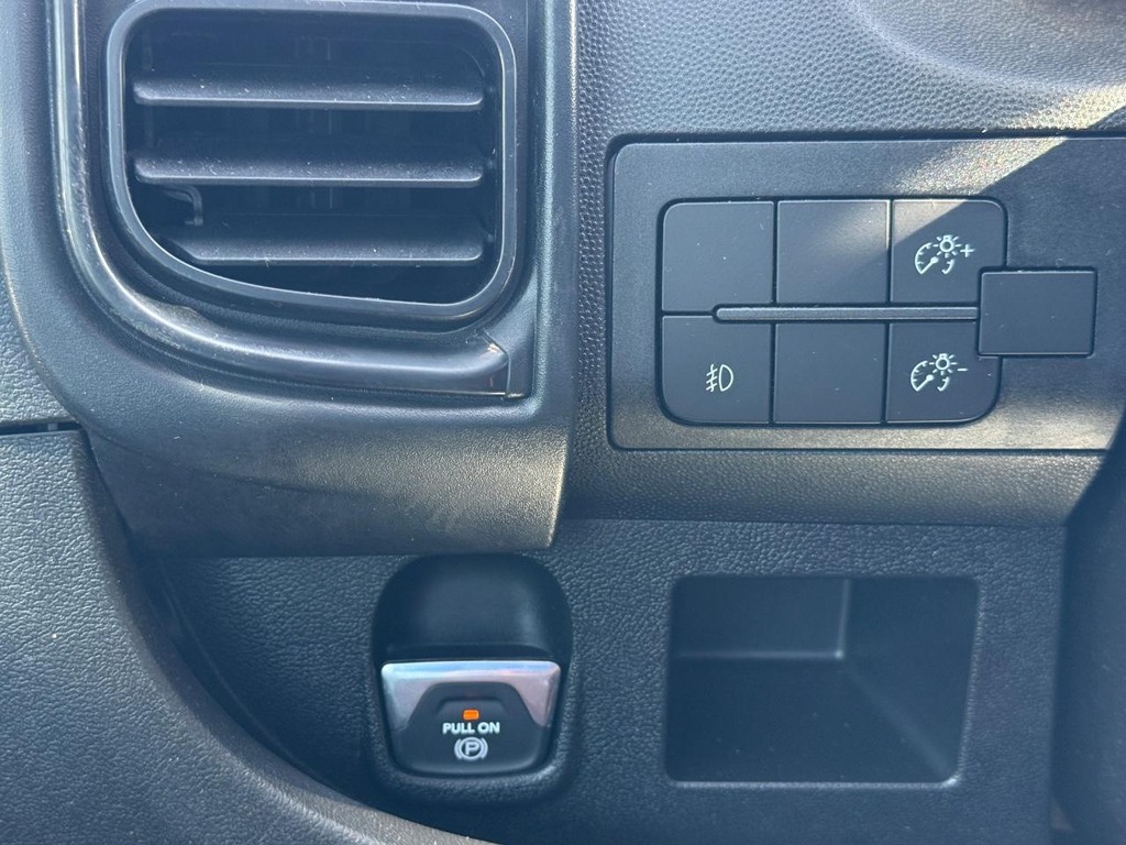 Ram ProMaster Cargo Van Vehicle Full-screen Gallery Image 18