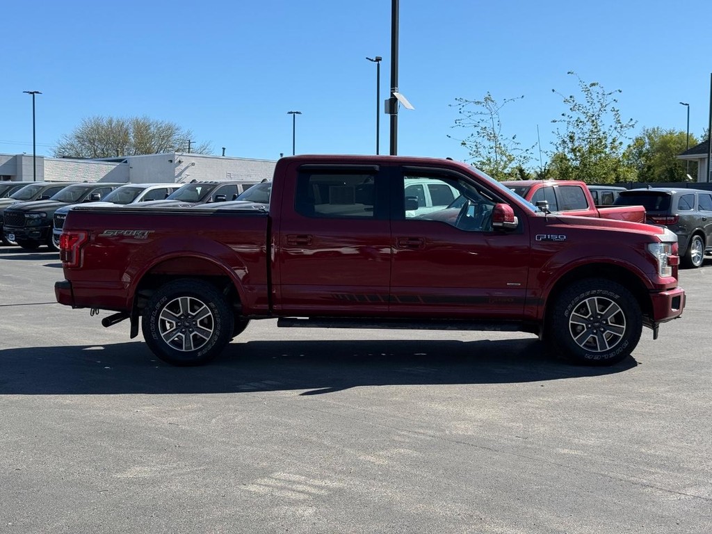 Ford F-150 Vehicle Full-screen Gallery Image 02