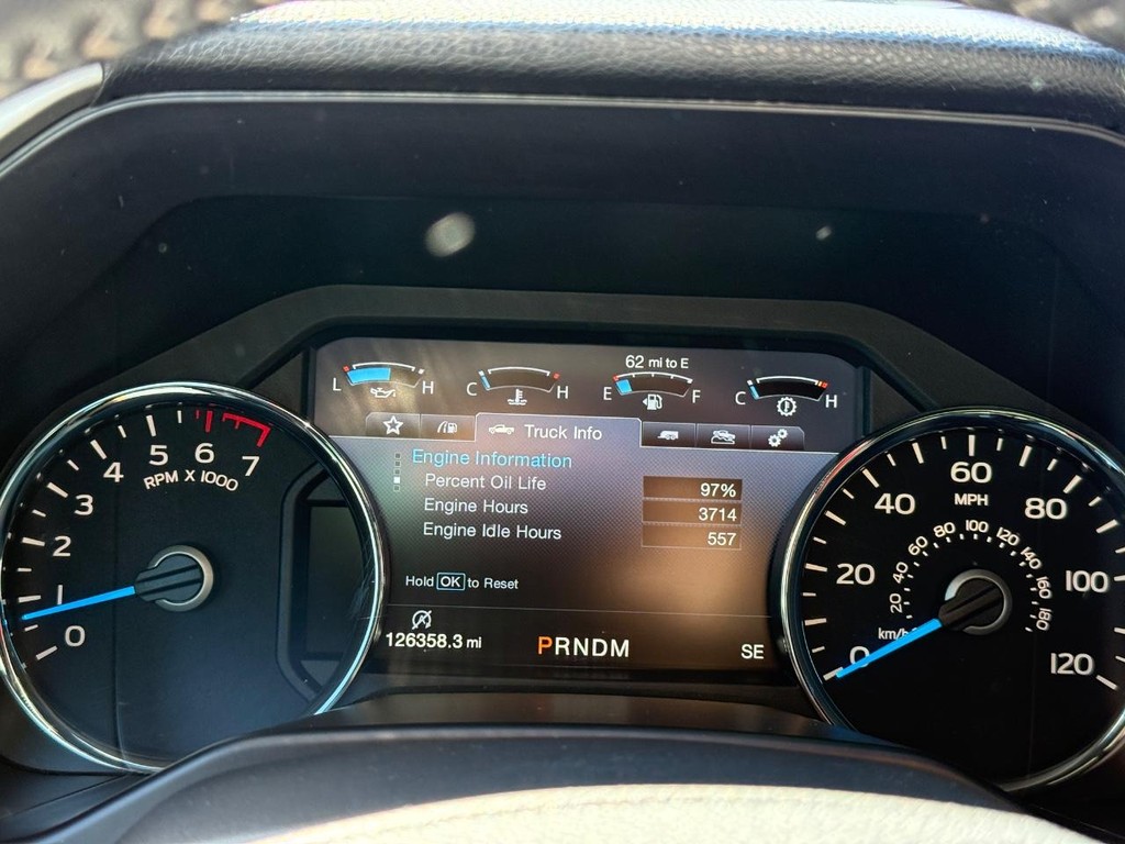 Ford F-150 Vehicle Full-screen Gallery Image 17