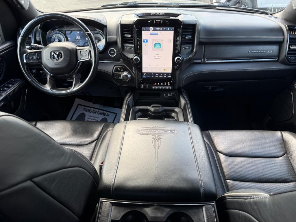 Ram 1500 Vehicle Full-screen Gallery Image 08