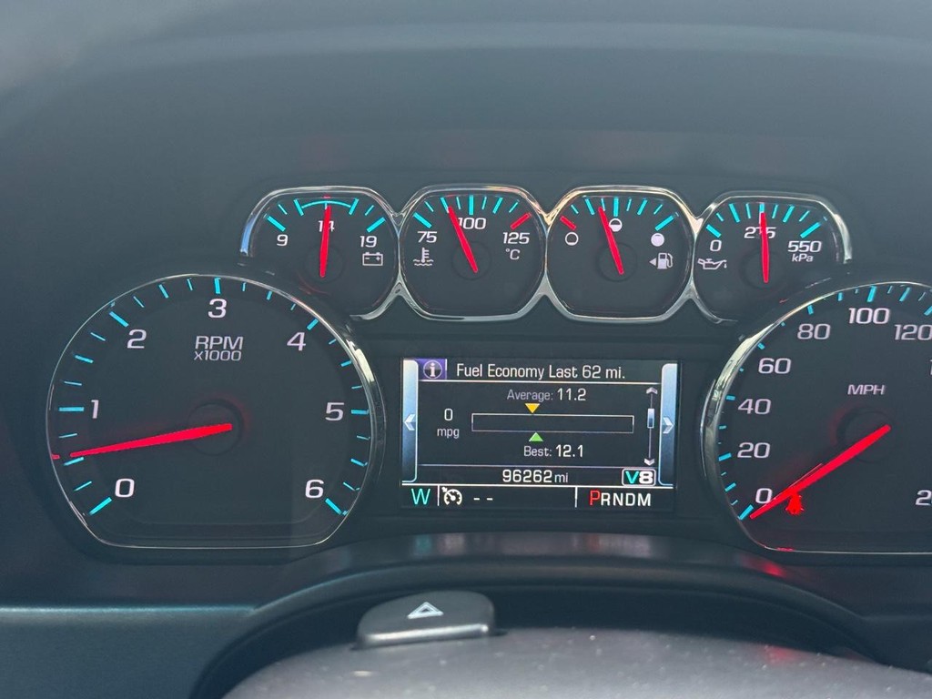 Chevrolet Silverado 1500 Vehicle Full-screen Gallery Image 17