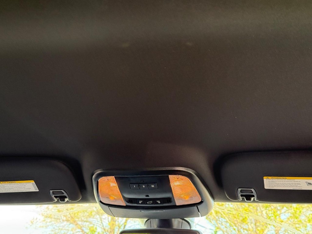 Dodge Durango Vehicle Full-screen Gallery Image 11