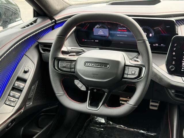 Dodge Charger Vehicle Full-screen Gallery Image 09