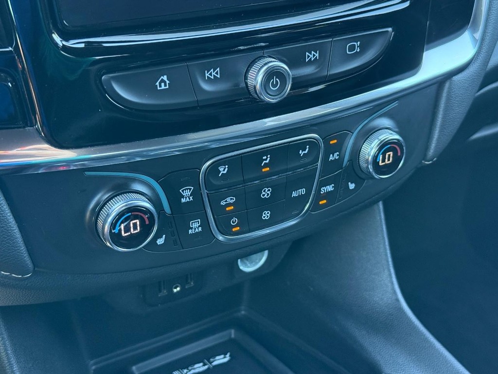 Chevrolet Traverse Vehicle Full-screen Gallery Image 19