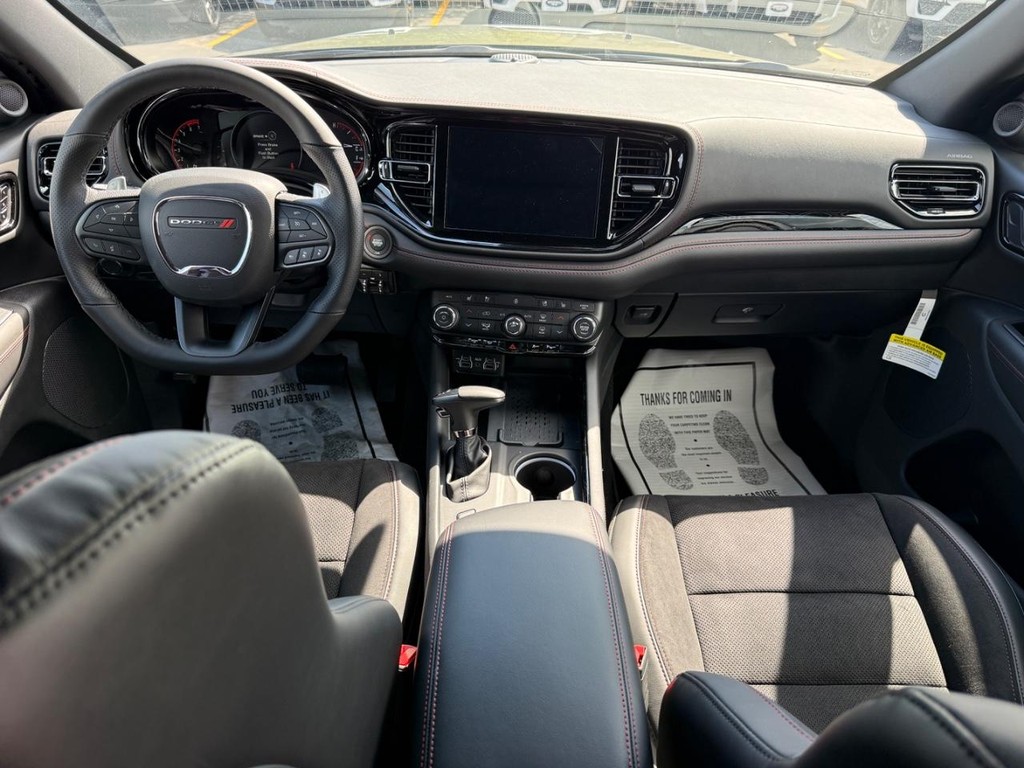 Dodge Durango Vehicle Full-screen Gallery Image 07