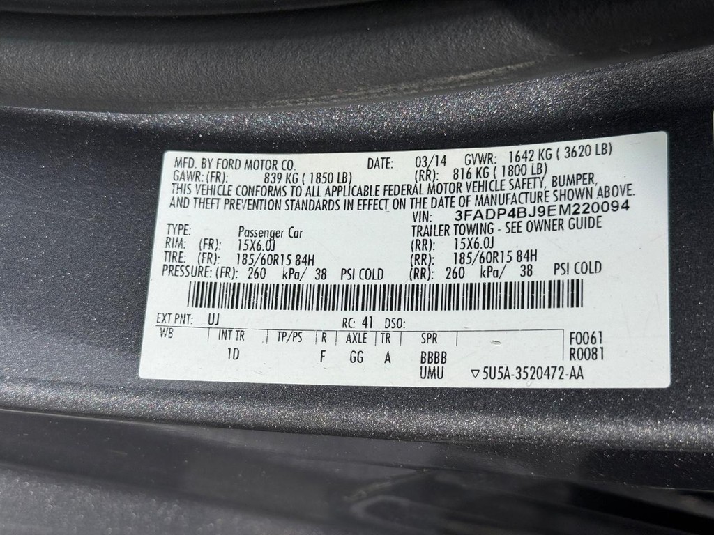 Ford Fiesta Vehicle Full-screen Gallery Image 21