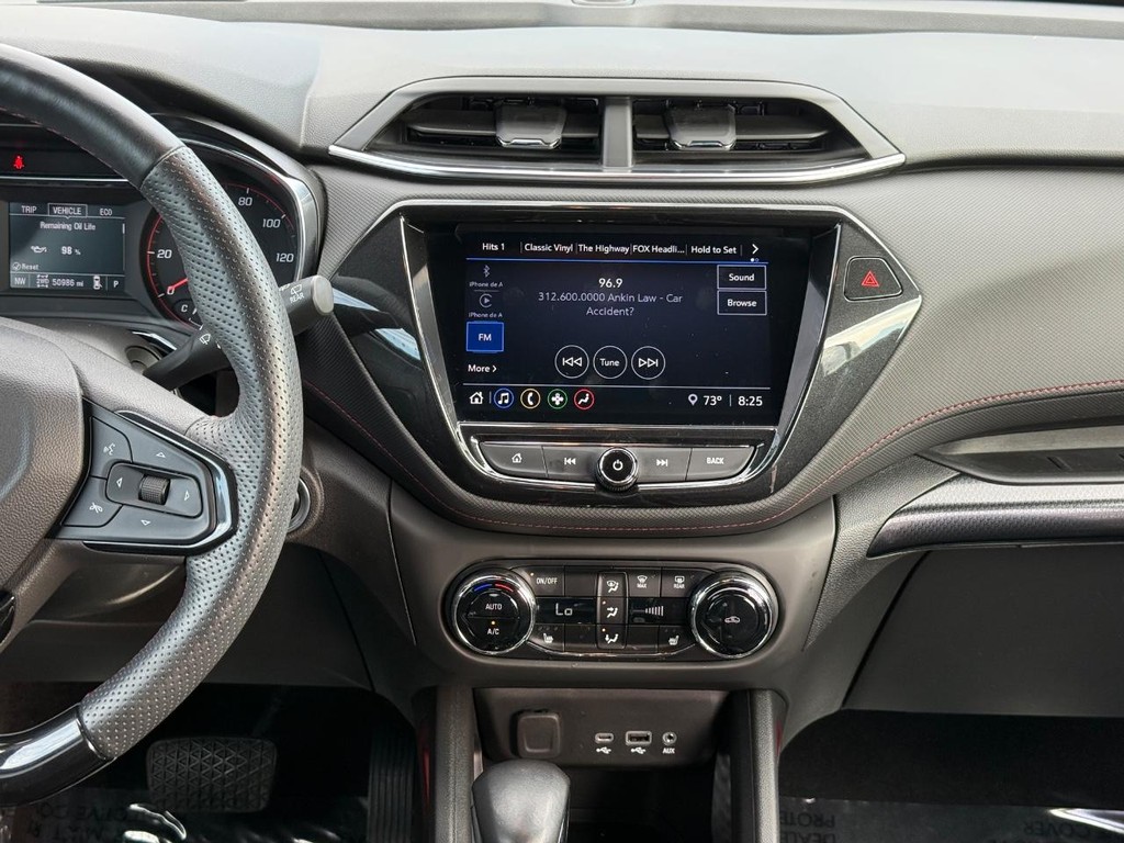 Chevrolet TrailBlazer Vehicle Full-screen Gallery Image 11