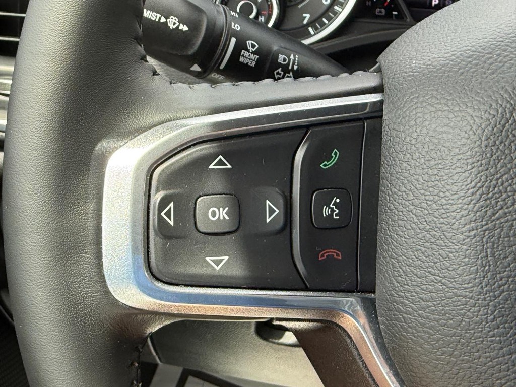 Ram 1500 Vehicle Full-screen Gallery Image 15