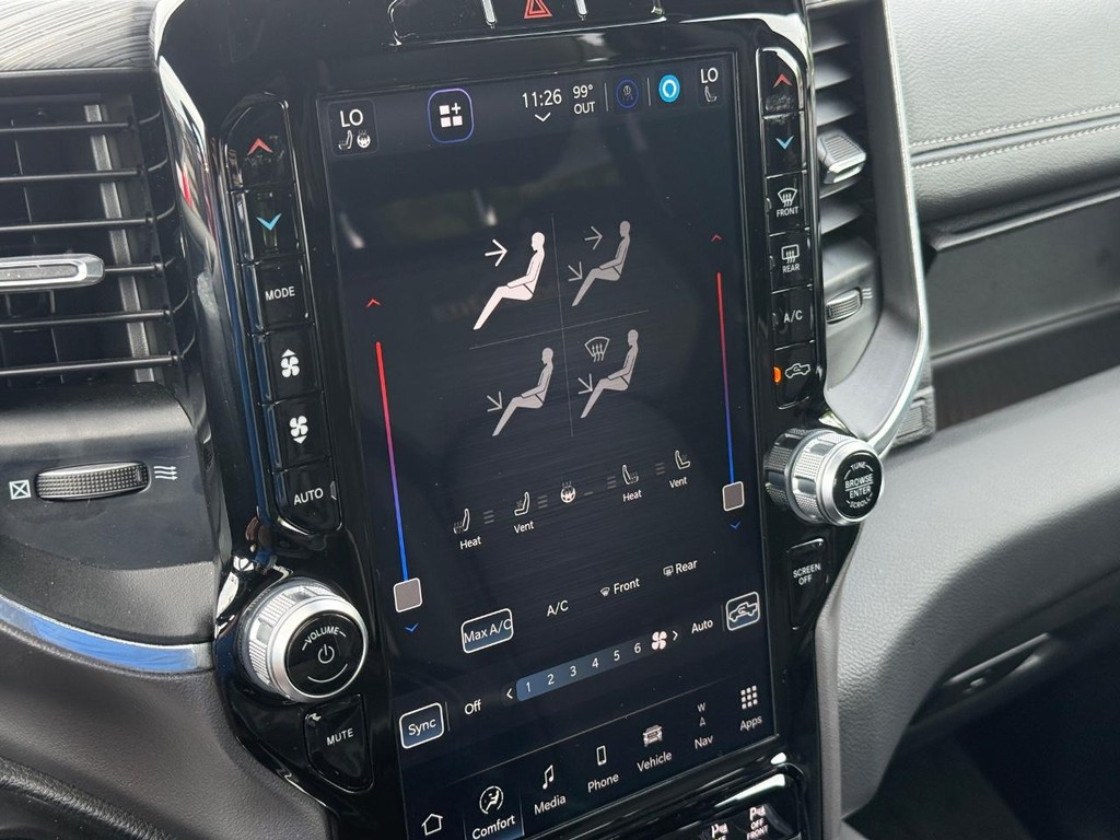 Ram 1500 Vehicle Full-screen Gallery Image 21