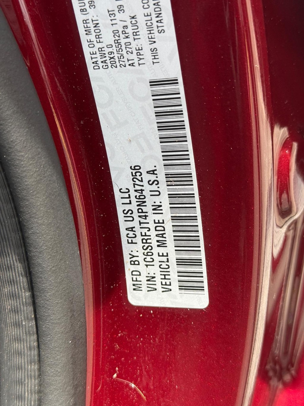 Ram 1500 Vehicle Full-screen Gallery Image 22