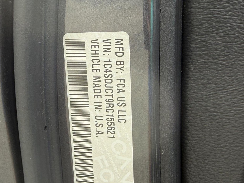 Dodge Durango Vehicle Full-screen Gallery Image 23