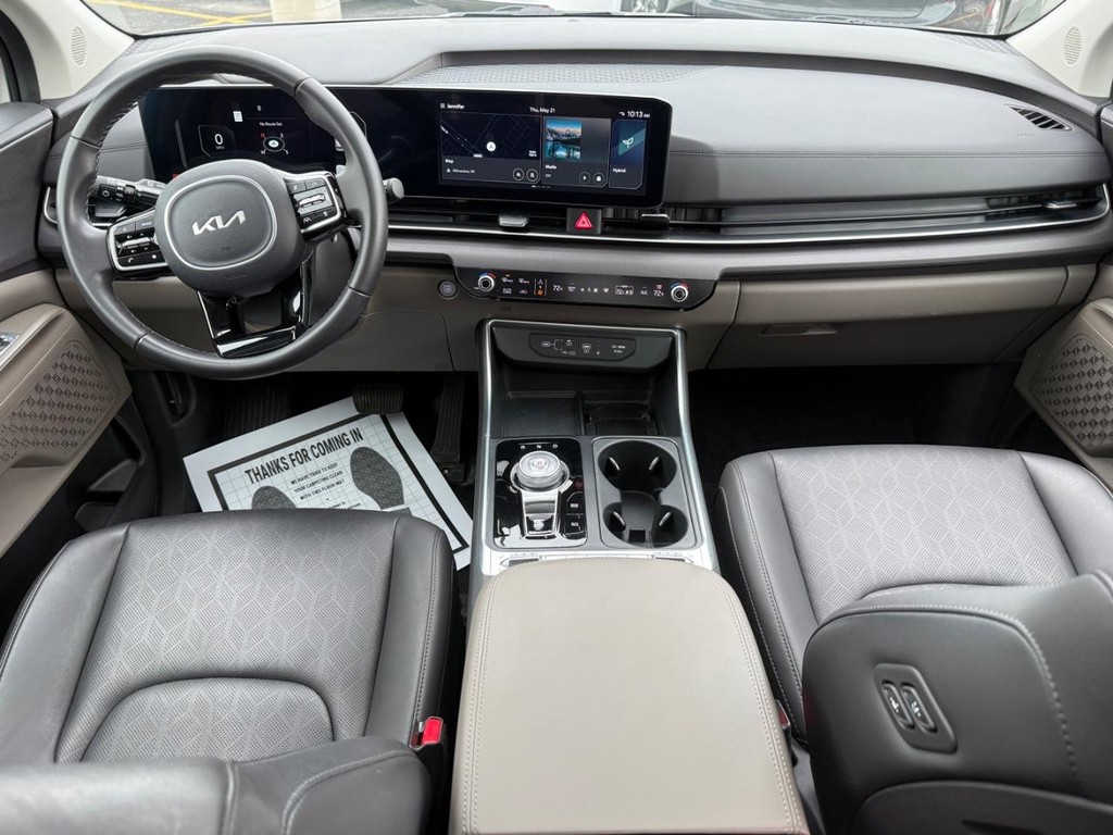 Kia Carnival Hybrid Vehicle Full-screen Gallery Image 08