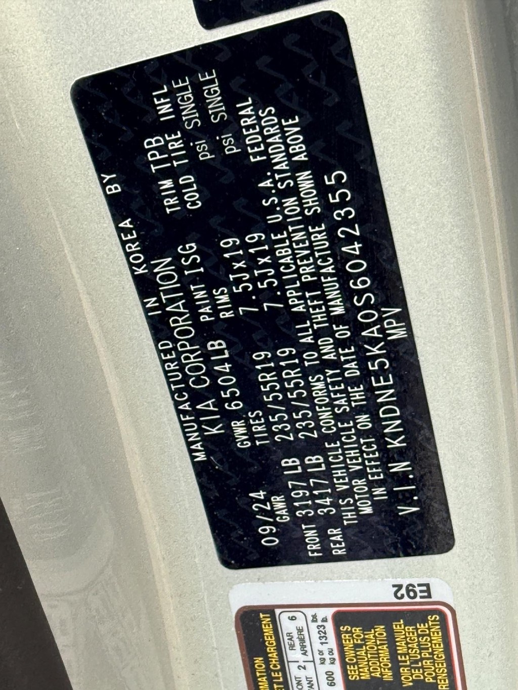 Kia Carnival Hybrid Vehicle Full-screen Gallery Image 20