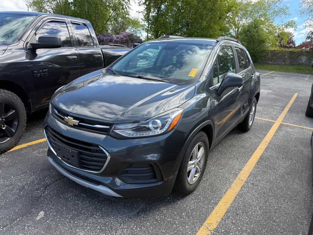 Chevrolet Trax Vehicle Full-screen Gallery Image 02