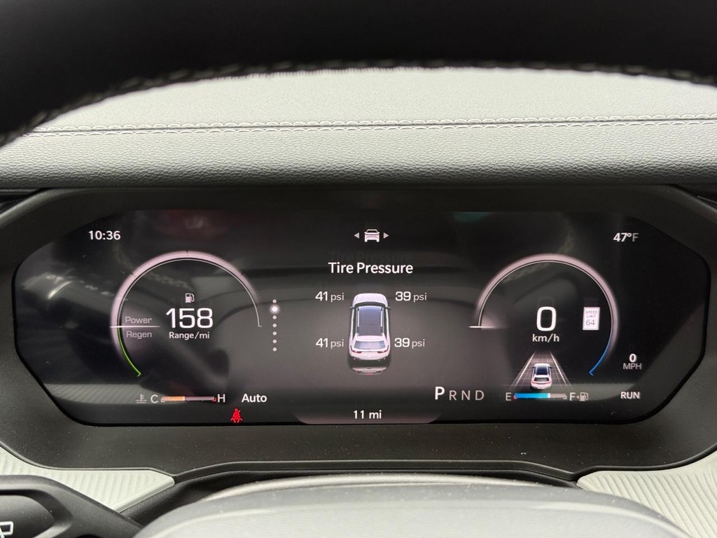 Jeep Cherokee Vehicle Full-screen Gallery Image 14