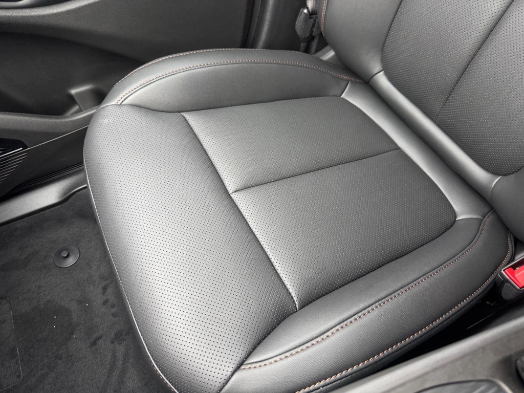 Jeep Cherokee Vehicle Full-screen Gallery Image 19