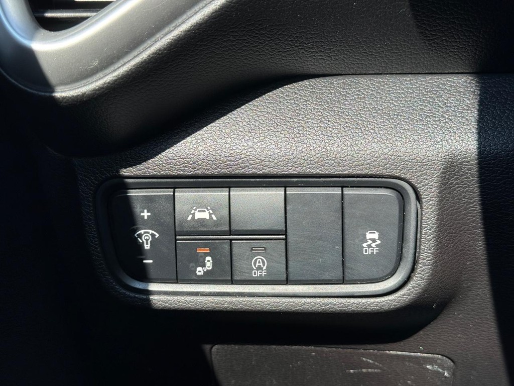 Kia Soul Vehicle Full-screen Gallery Image 20