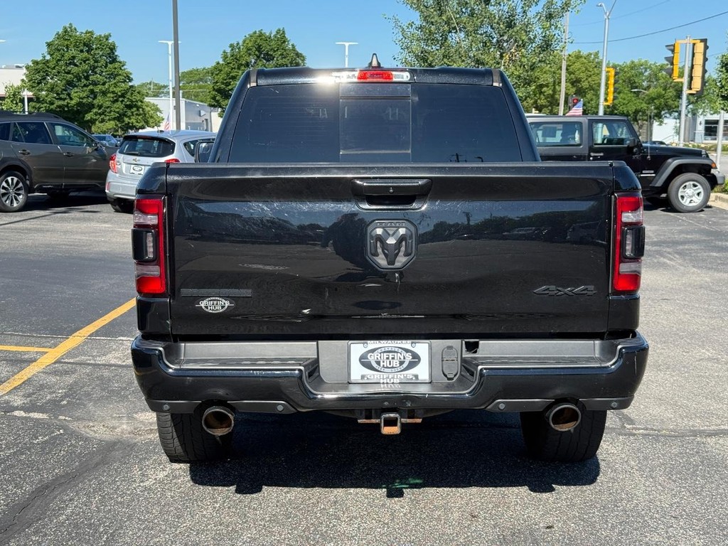 Ram 1500 Vehicle Full-screen Gallery Image 04