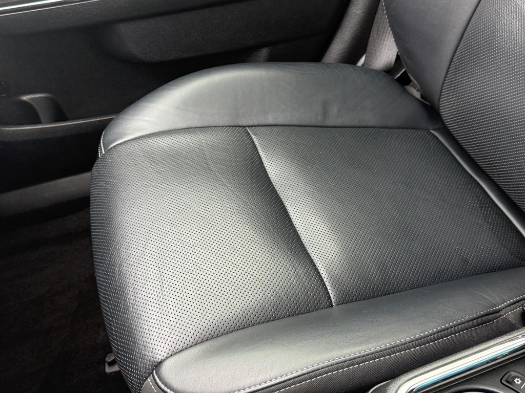 Dodge Charger Vehicle Full-screen Gallery Image 20