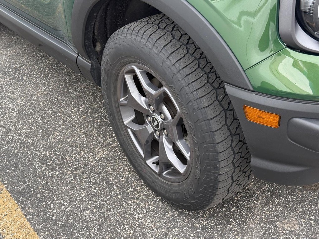 Ford Bronco Sport Vehicle Full-screen Gallery Image 03