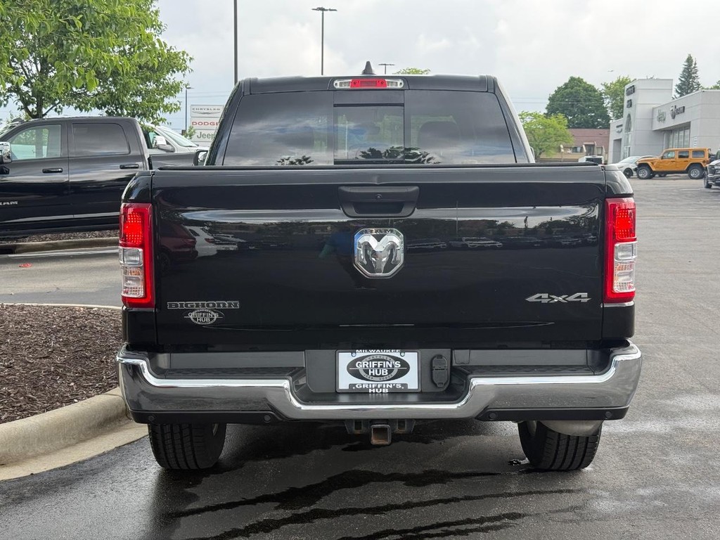 Ram 1500 Vehicle Full-screen Gallery Image 06