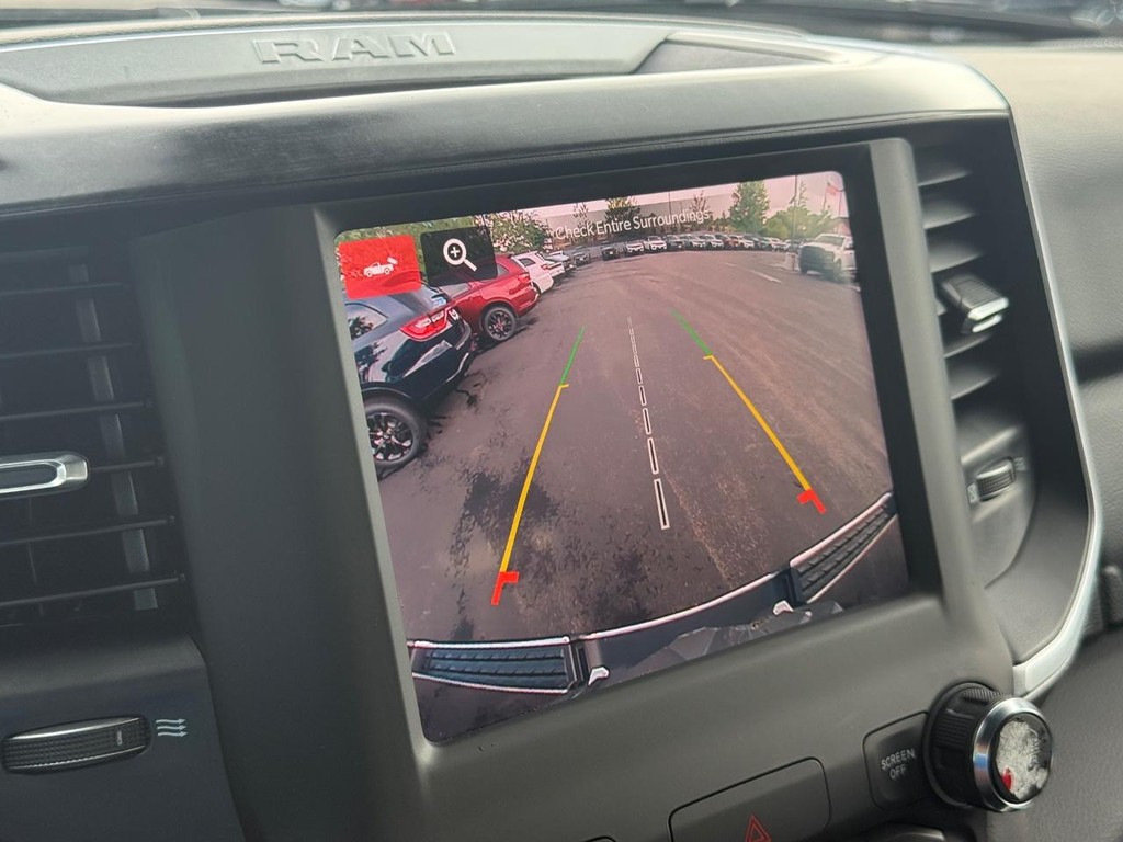 Ram 1500 Vehicle Full-screen Gallery Image 20