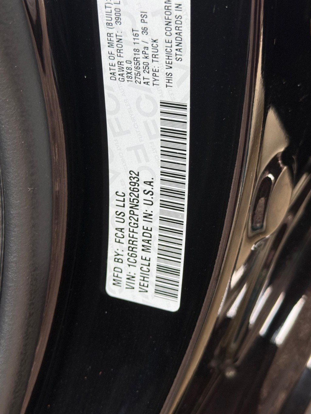Ram 1500 Vehicle Full-screen Gallery Image 22