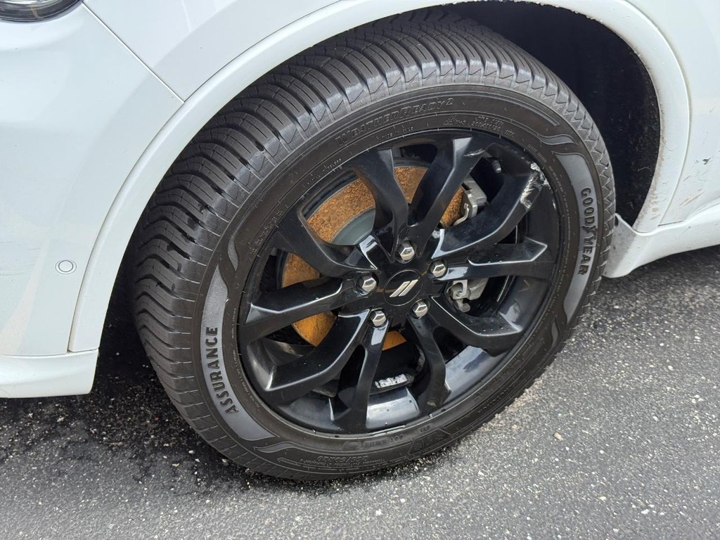 Dodge Durango Vehicle Full-screen Gallery Image 03