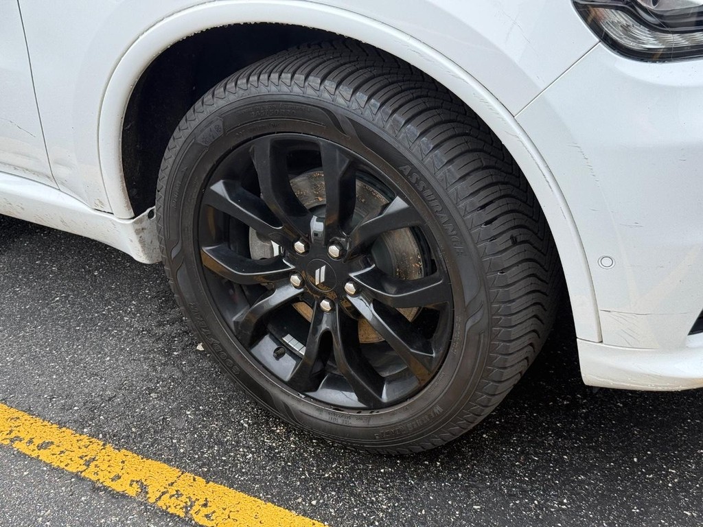 Dodge Durango Vehicle Full-screen Gallery Image 04