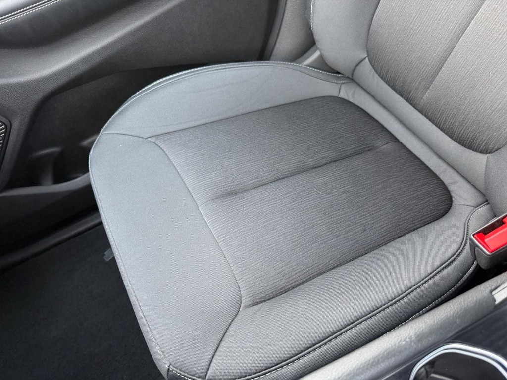 Jeep Grand Cherokee Vehicle Full-screen Gallery Image 17