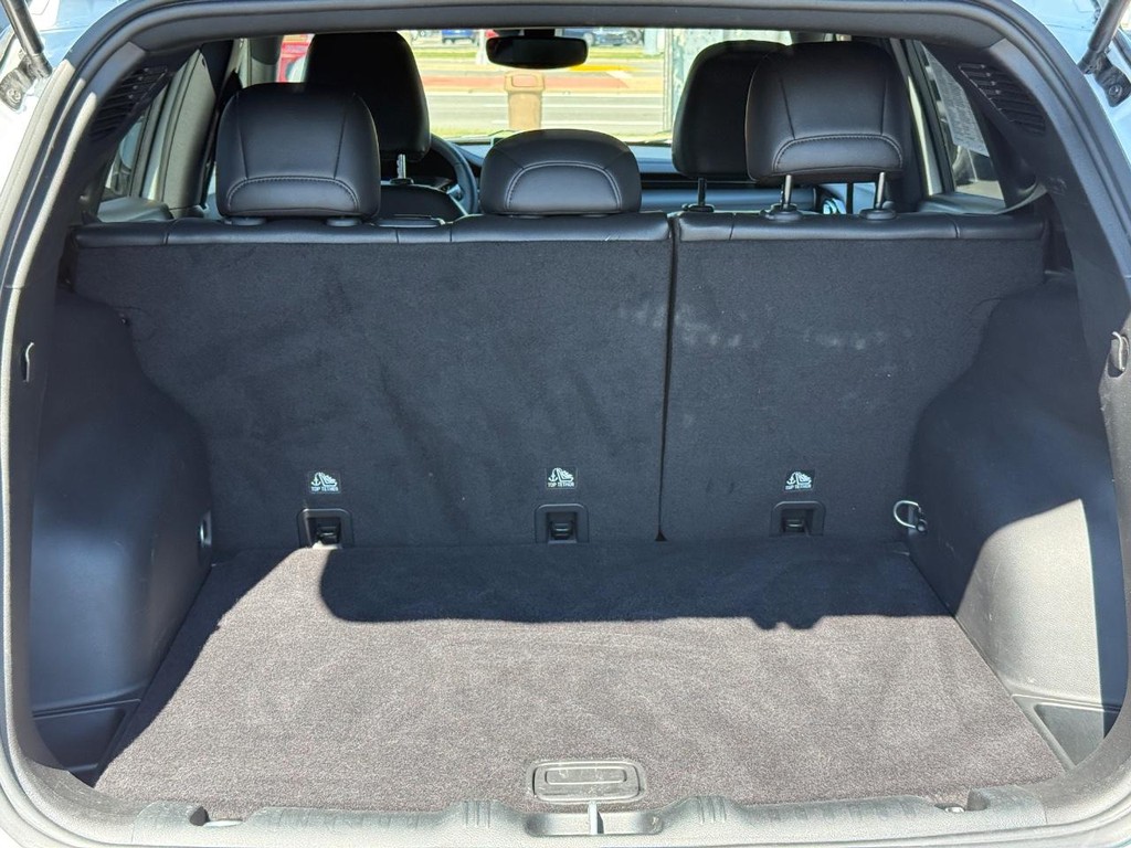 Jeep Compass Vehicle Full-screen Gallery Image 05