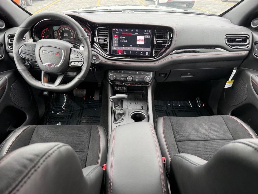 Dodge Durango Vehicle Full-screen Gallery Image 09