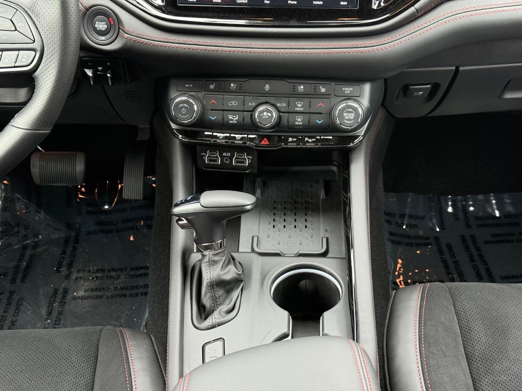 Dodge Durango Vehicle Full-screen Gallery Image 11