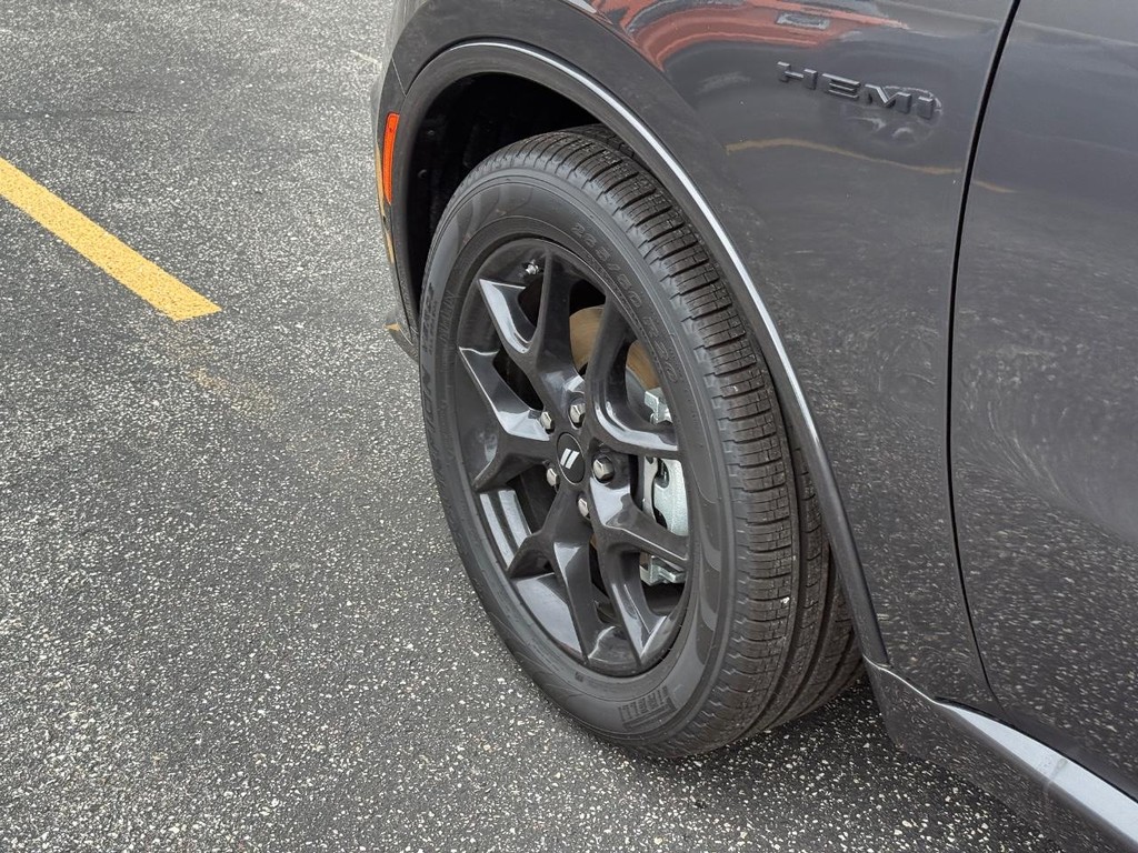 Dodge Durango Vehicle Full-screen Gallery Image 14