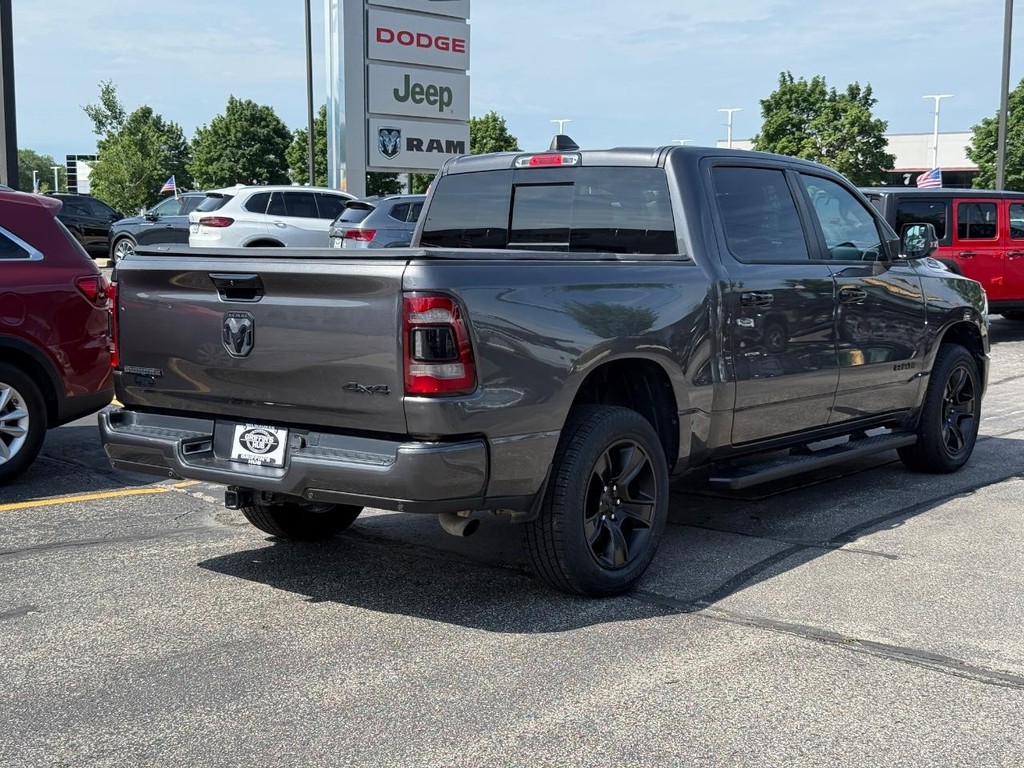 Ram 1500 Vehicle Full-screen Gallery Image 03